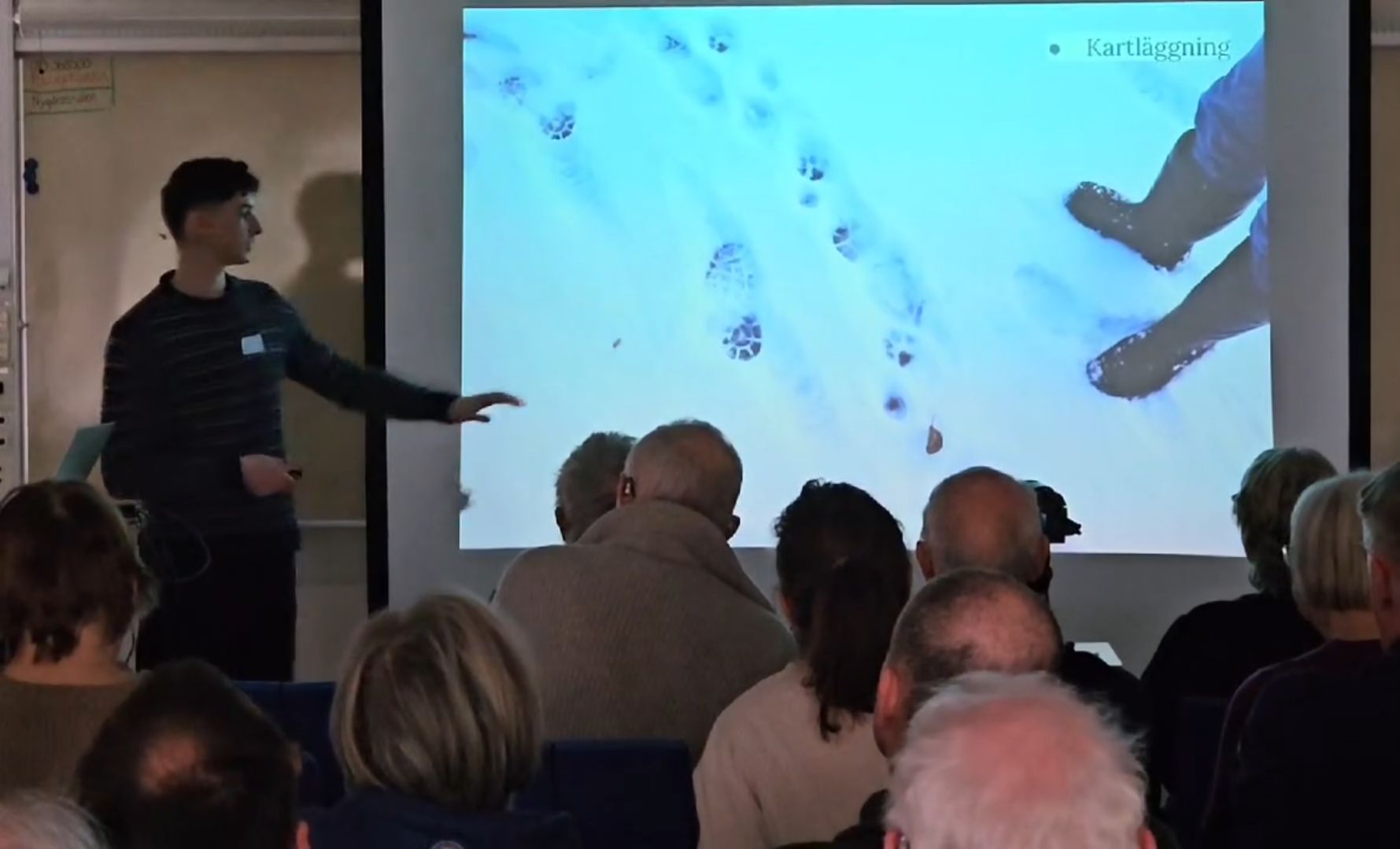 Naturfotograf Denat Lahi föreläser om lodjursfotografering.